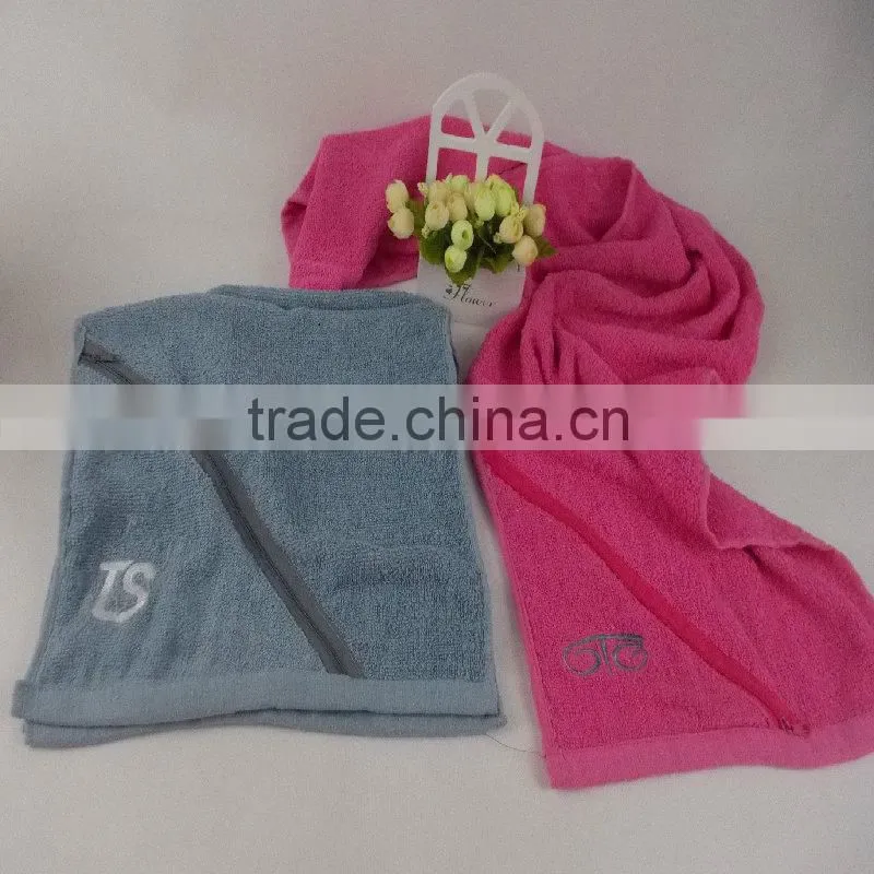 Pure cotton gym towel with zip lock microfiber beach towel