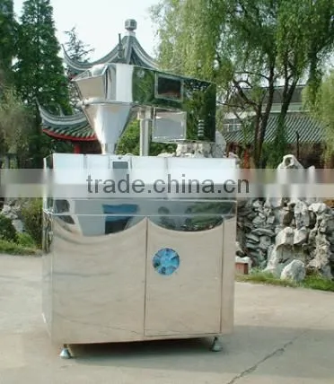 Quick granulator machine for foodstuff with low noise