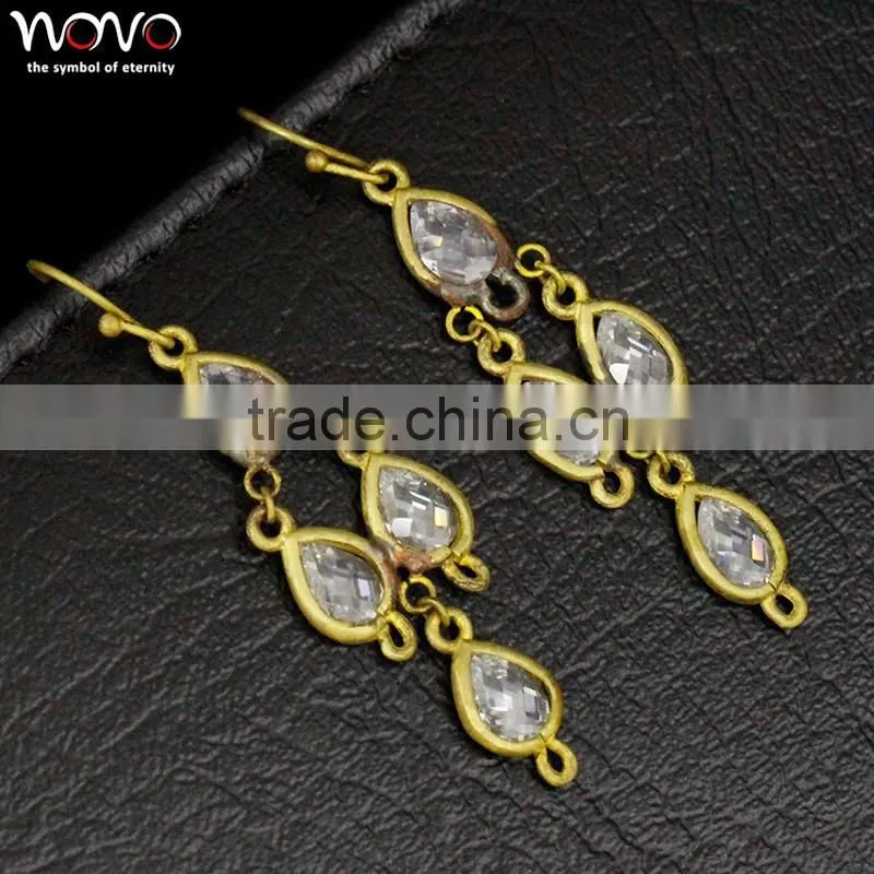 Crystal simper designer brass cuff earring with gold color