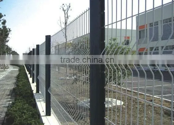 green triangle fence for protection farm
