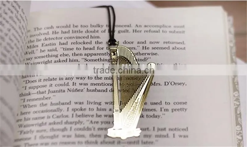 Exquisite Musical Instruments Metal Gilded Accessories Creative Music Bookmarks