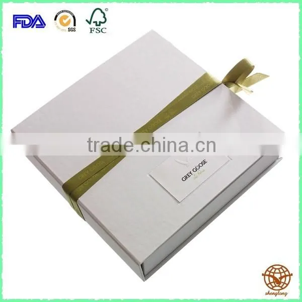 2016 New design Wholesale Custom foldable box with bowknot