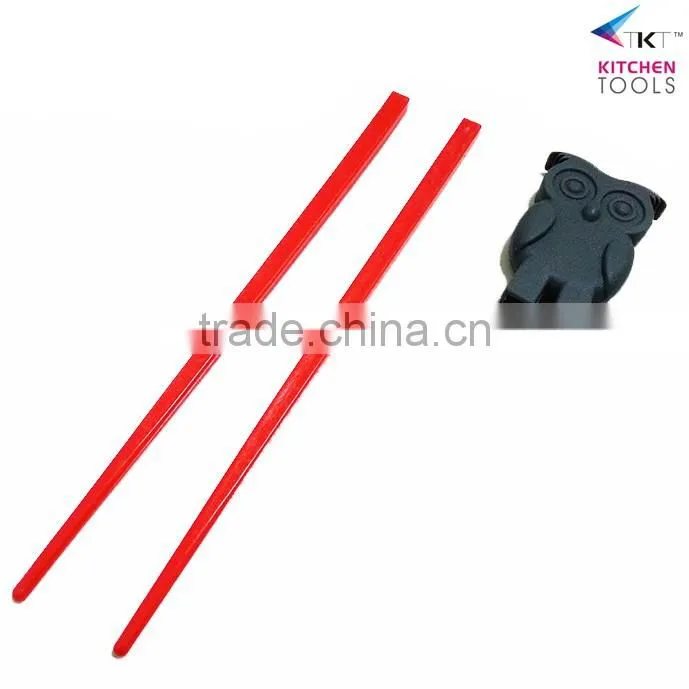 Bird shaped lovely food grade kid's children pp with silicone helper chopsticks