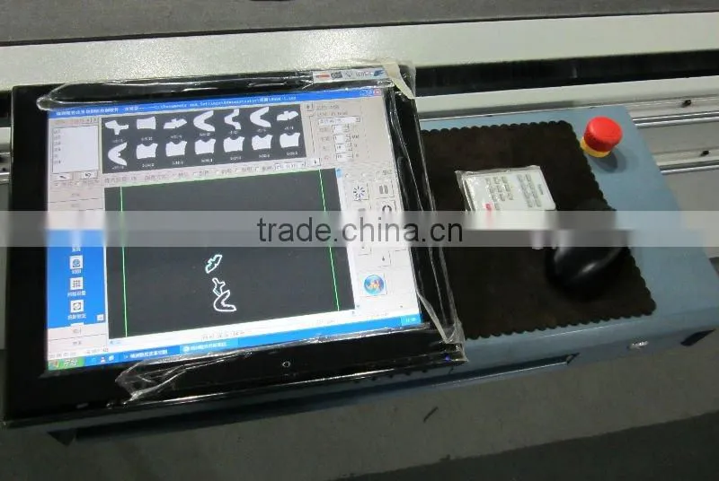 Ruizhou Vibrating Knife CNC Leather Cutting System