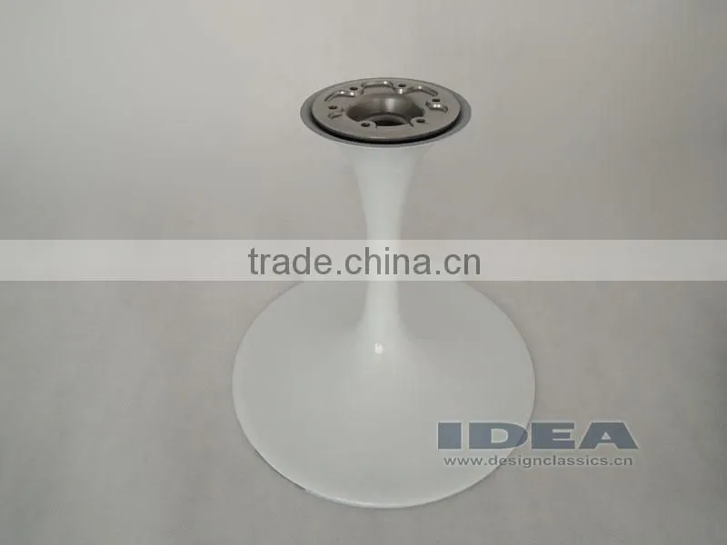 Replica Eero Saarinen Tulip Chair