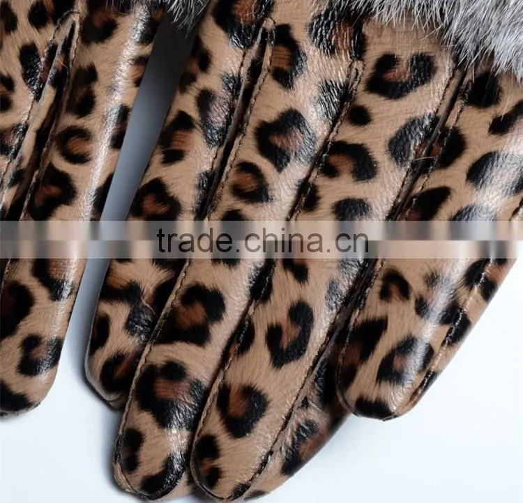 Cool Leopard Design Suede Leather Mittens Rabbit Fur Coverd Wrist Ladies Fashion