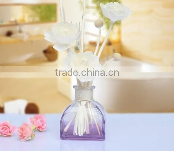colored decorative air fresher reed diffuser glass bottle with wooden sticks