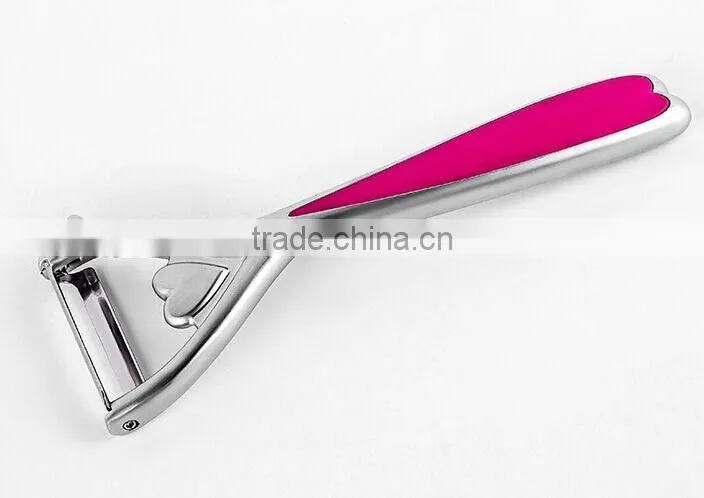 2016 design heart shape fruit and vegetable peeler zinc alloy kitchen tools