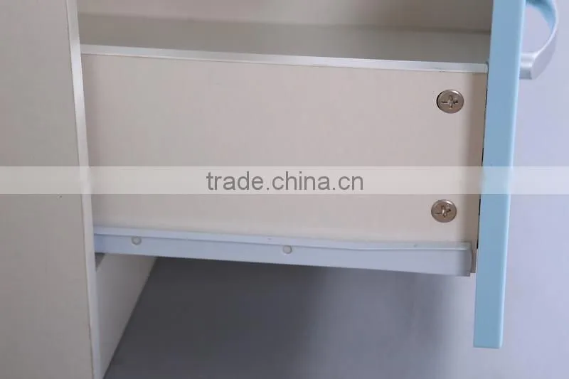 MDF wooden laptop table