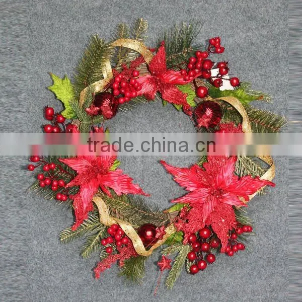 Decorative Artificial Christmas Pine Wreaths with Red Berry & Snow