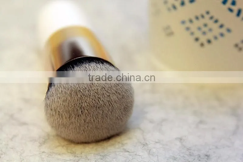 Factory best price professional handmade foundation makeup brushes for girl