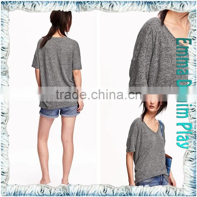 Latest Designer Ladies Sexy Loose Fit Short Sleeves Grey Cotton Heart V Neck T Shirts