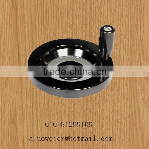 Folding handle the handwheel