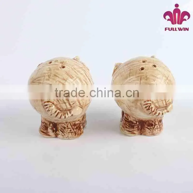 Hand-painted Ceramic Wholesale Elephant Salt and Pepper Shakers