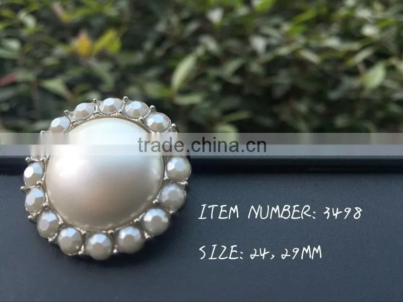 New effect acrylic rhinestone plastic button sewing shank bulk retail many colors button flower center