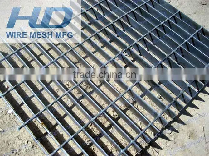 Hot-dipped Galvanized serrated steel bar gratings