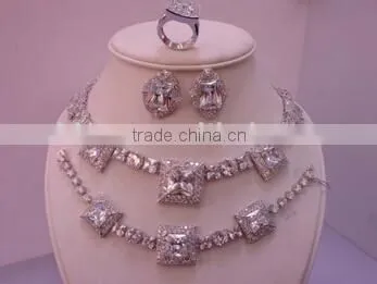 Rhodium Plated 4pcs Fashion Artificial Jewellery Set