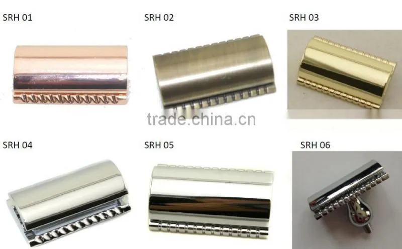 Opening comb safety razor head for shaving kits