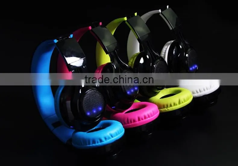 Foldable Wireless Portable FM Receiver Headphone For Music Lover