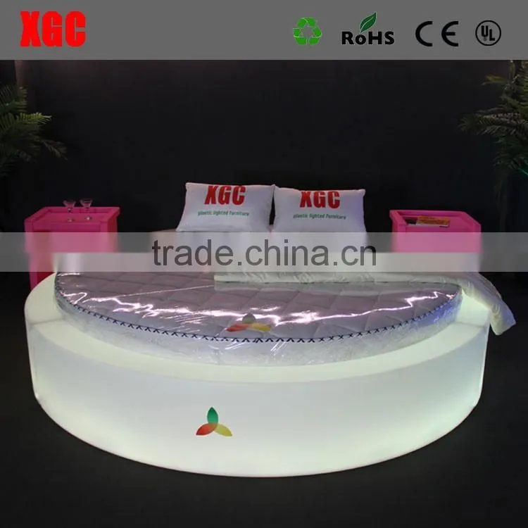 New design luxury Circle shape hotel bed with LED lighting