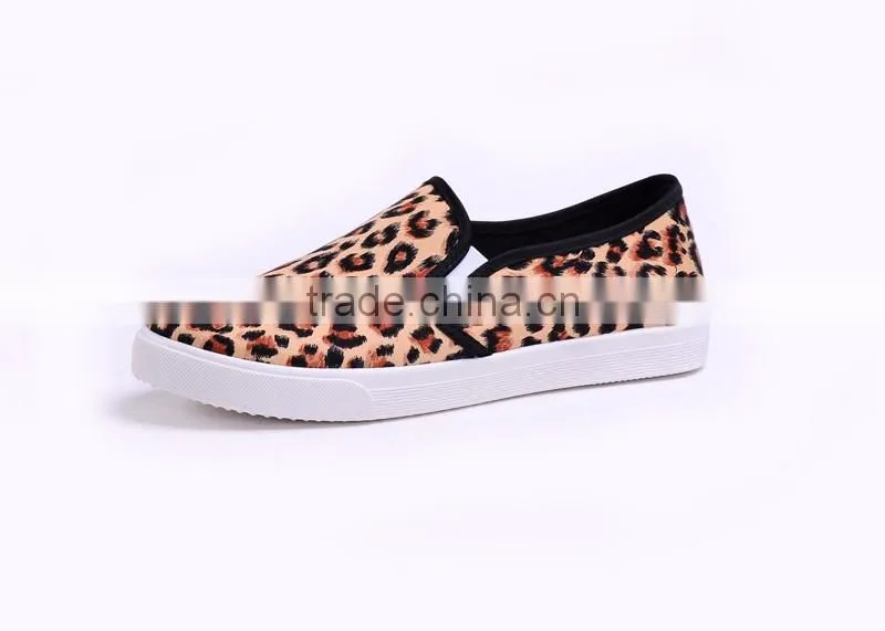 2017 Top fashion women flat shoes casual slip on canvas shoes