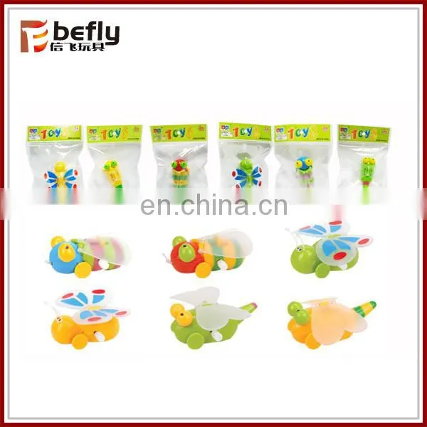 Mini plastic capsule wind up toy insect