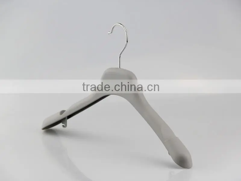 HA1380 antislip plastic tops hanger grey plastic clothes hanger
