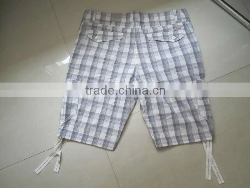 2012 new mens fashion plaid cotton bermuda cargo short with 2 big side pockets