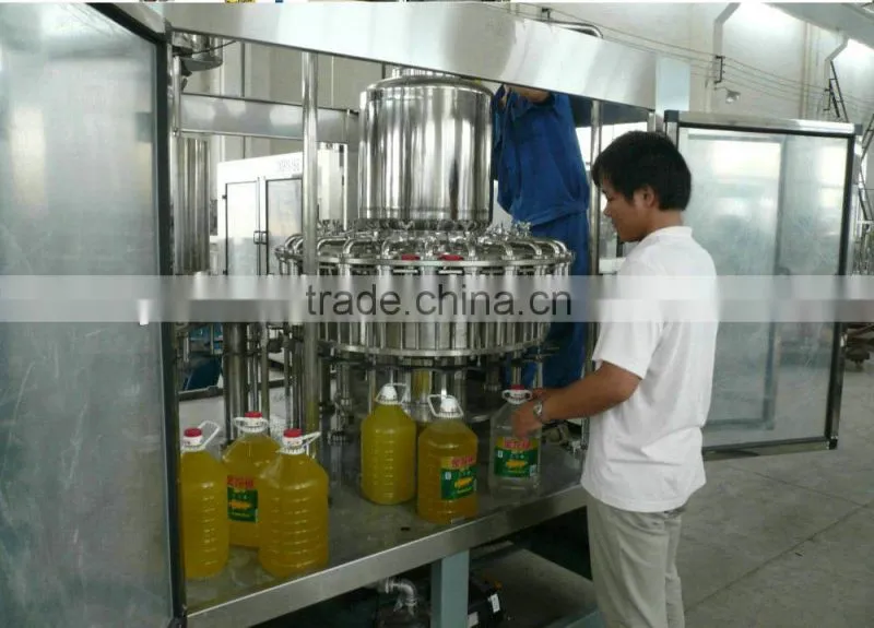 Oil filling machine