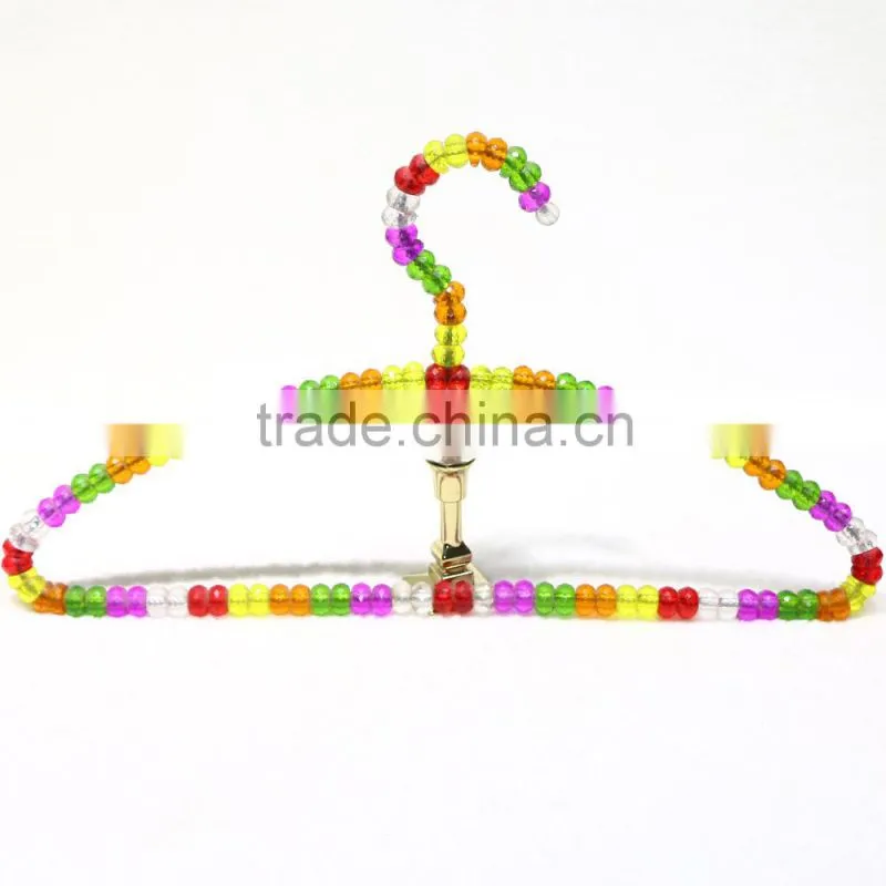 Colorful Pearl cloth hanger