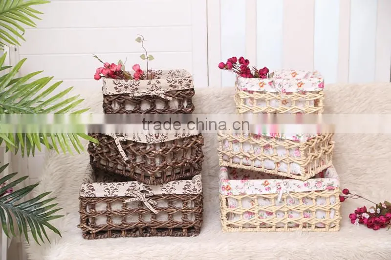 set of 3 maize husk weaved storage baskets -brown