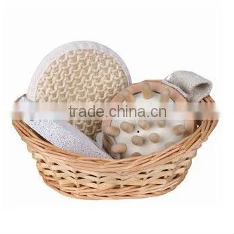 2013 Woven Basket Bath Gift Set
