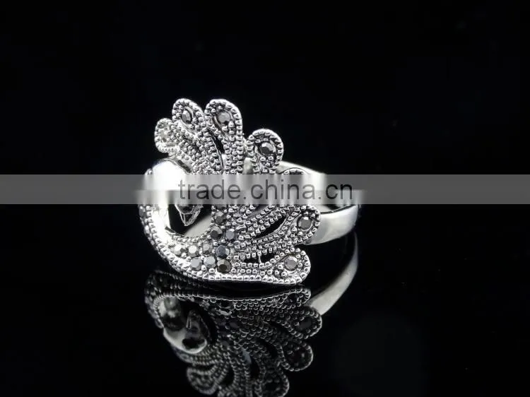2015 Latest Design Women Enagement Crystal Diamond Ring for Sale