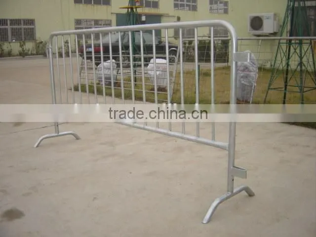 crowd control barrier