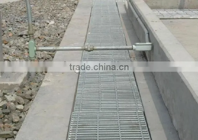 ISO9001:2008 Galvanized Drainage Channel Steel Grating (Manufacturer and best price)