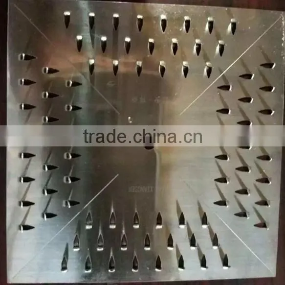 square carpet locker for carpet installation