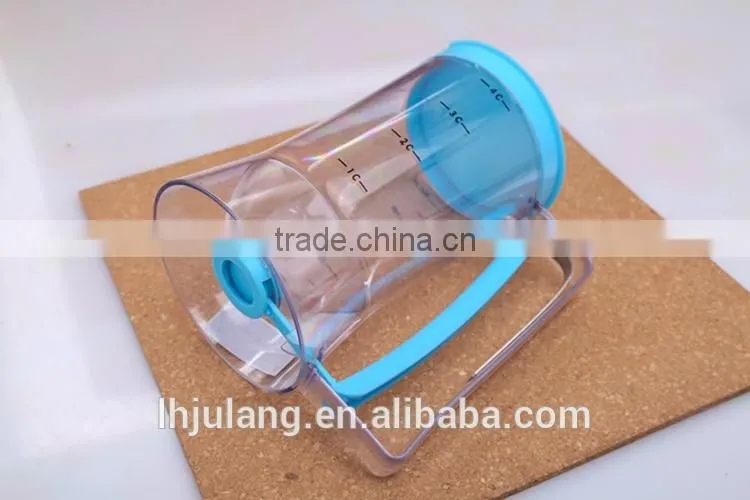 New Design Pancake cake batter dispenser/Plastic cupcake batter dispenser with Measuring