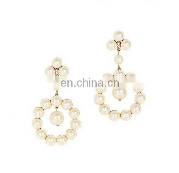 Daisy crystals stud earrings antique gold post earrrings