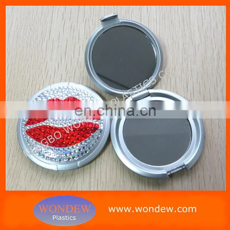 Beautiful cosmetic mirrors / Plastic frame mirrors