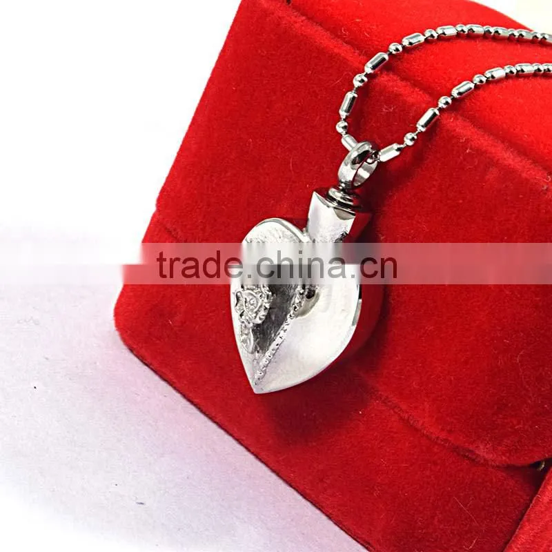 Engravable Stainless Steel Heart Pendant Perfume Bottle Pendant