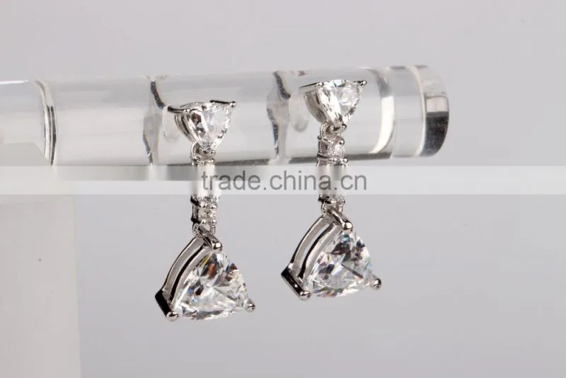 Dignity silver earring design diamond drop shape earring 2015