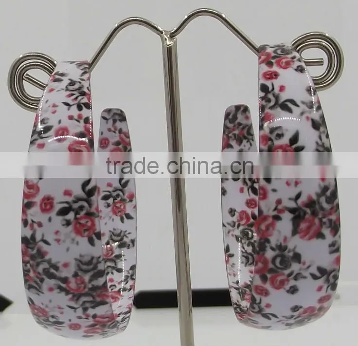 flower print hoop earring