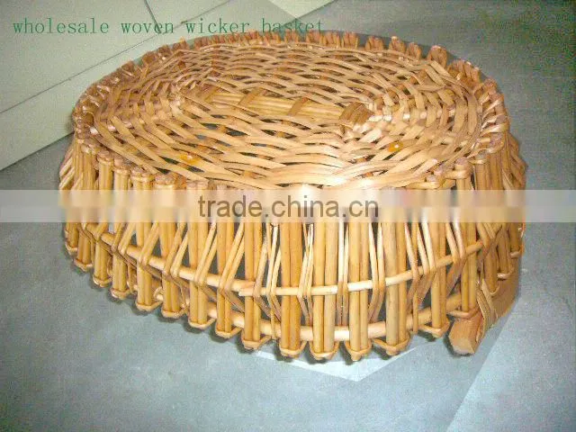 2013 new style honey willow storage basket with wood handle