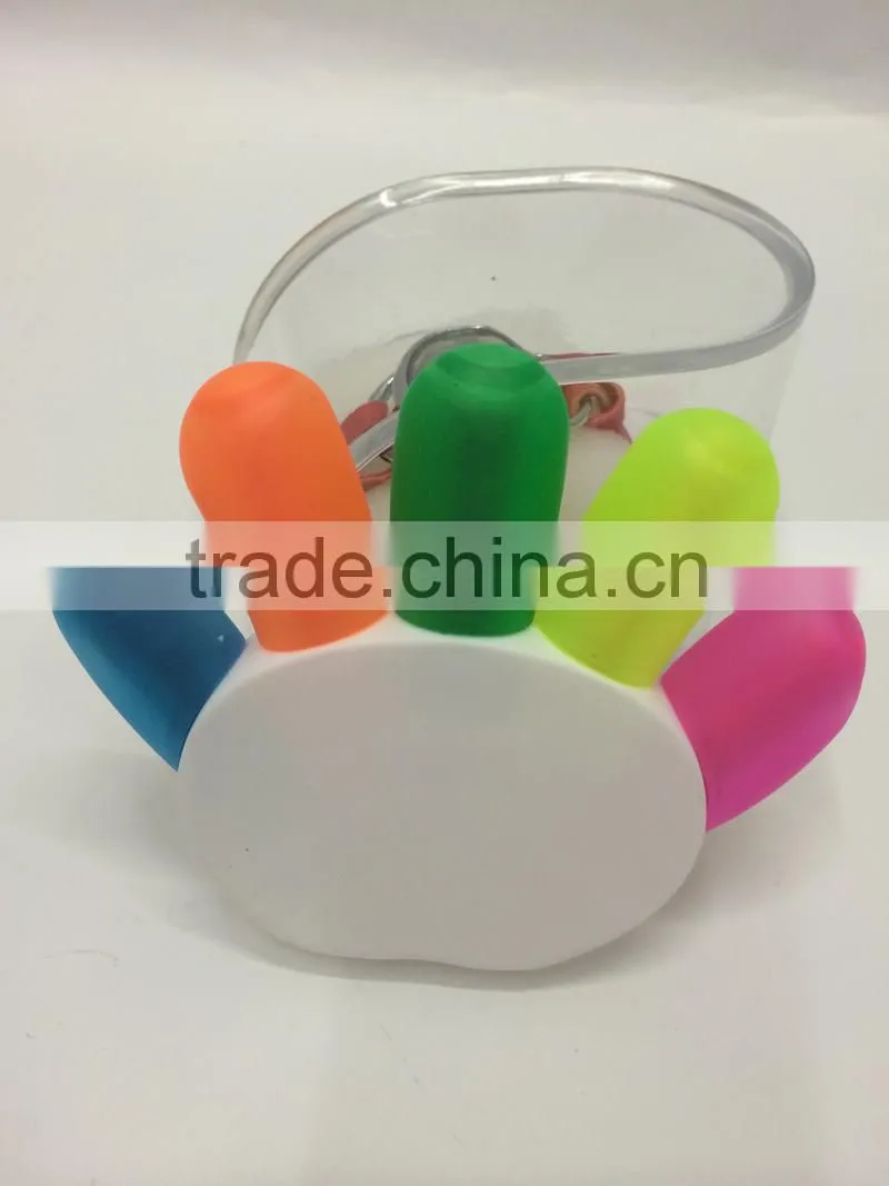finger shaped multi colored highlighter pen