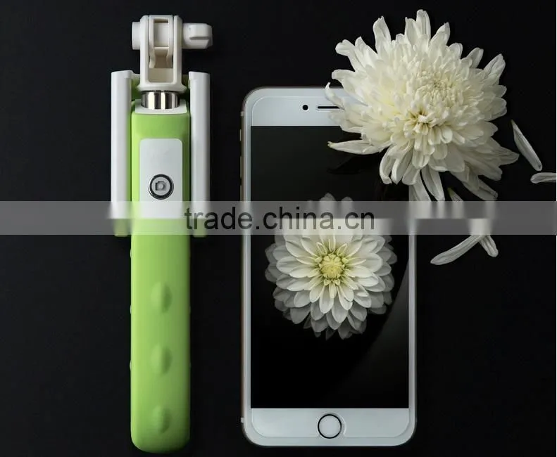 Factory High Quality Wired Monopod Selfie Stick Non-slip handle selfie stick