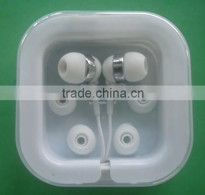 custom logo earphones/for cheap disposable airline train bus/ travel earphone in plastic box