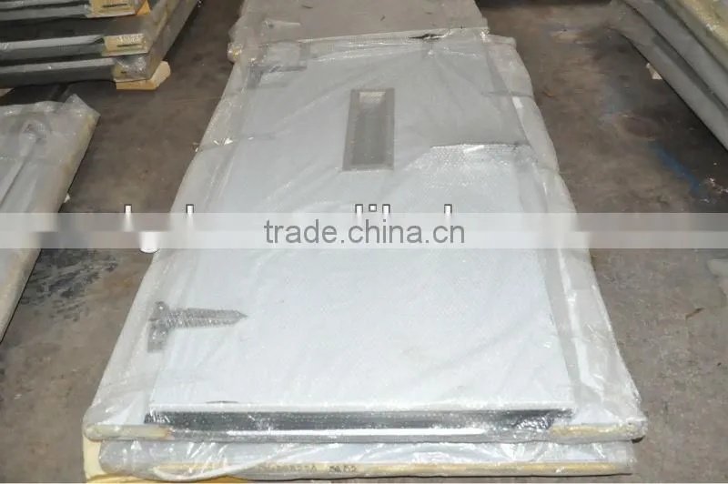 Polyurethane hinged cold room door cold storage door swing door