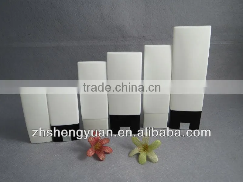 wholesale elegant design plastic cosmetic tottle