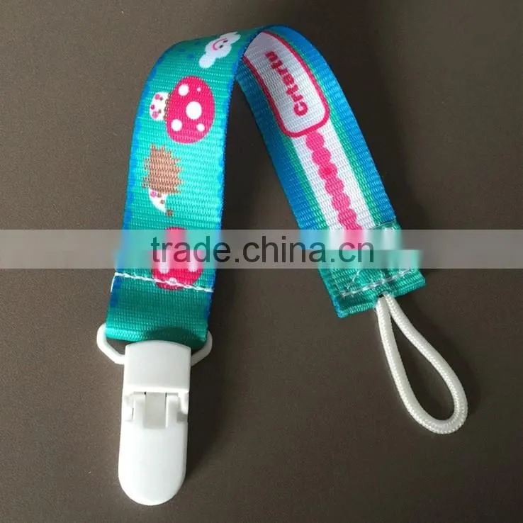 Cute baby pacifier clip plastic pacifier clip baby games baby food pictures pacifier clip