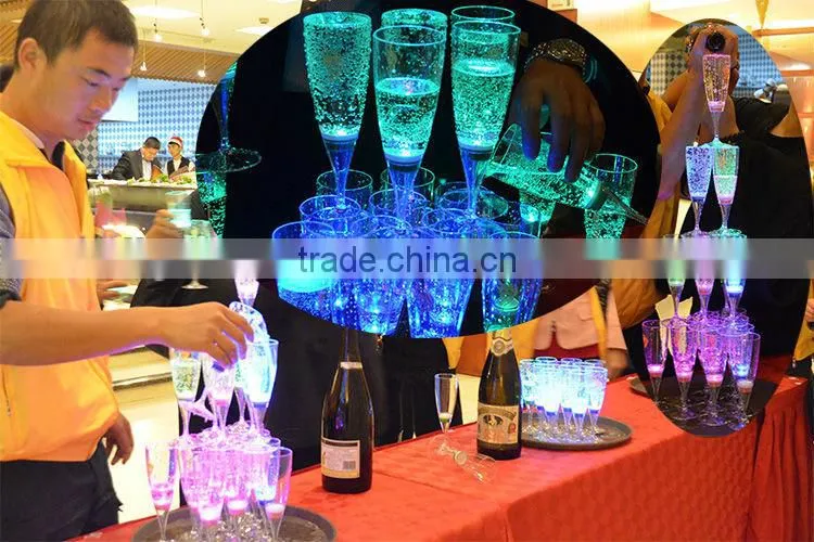 China Manufactuer clear champagne glass